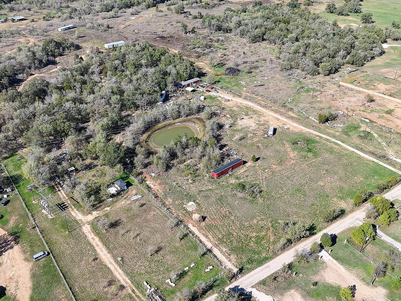 166 Norwood Ln Elgin, TX 78621 - Thumbnail 5