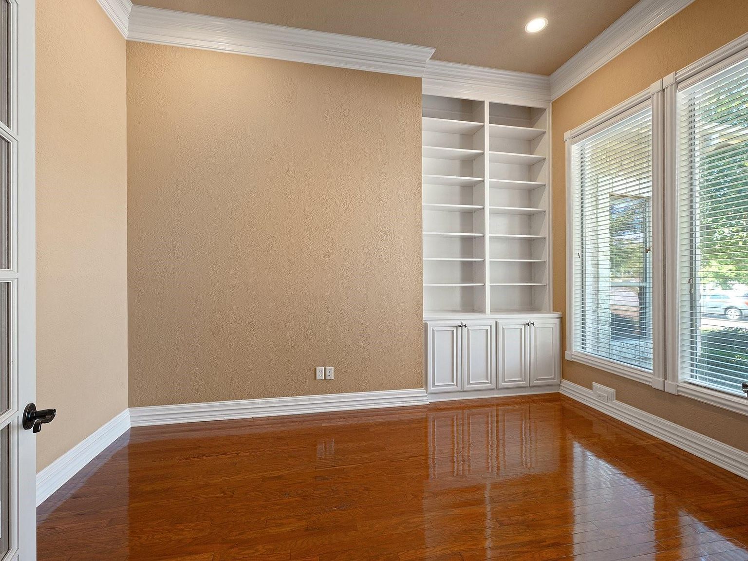 904 Plainfield Ct College Station, TX 77845 - Thumbnail 5