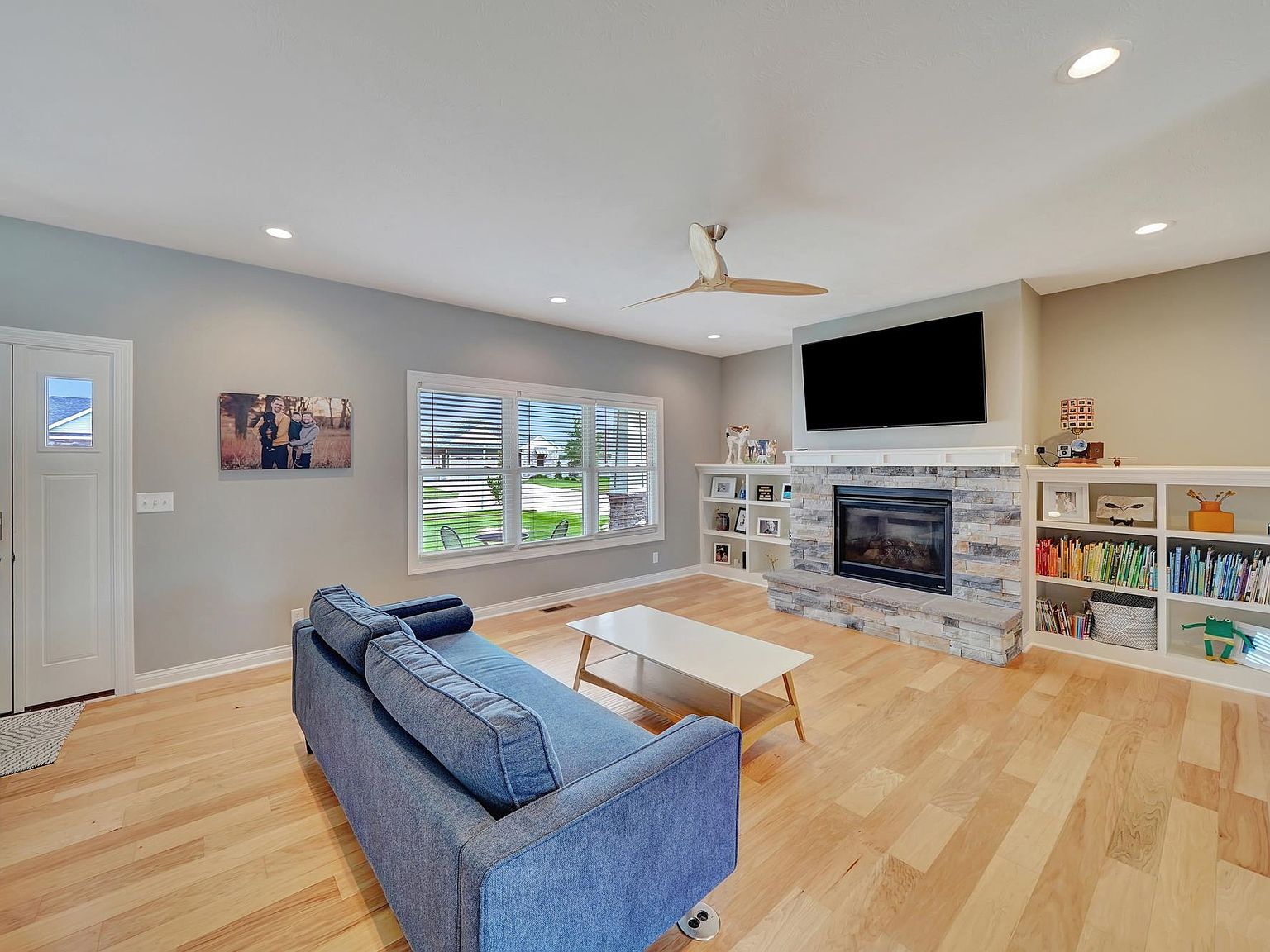 225 Knotty Pine Ln Seward, NE 68434 - Thumbnail 5