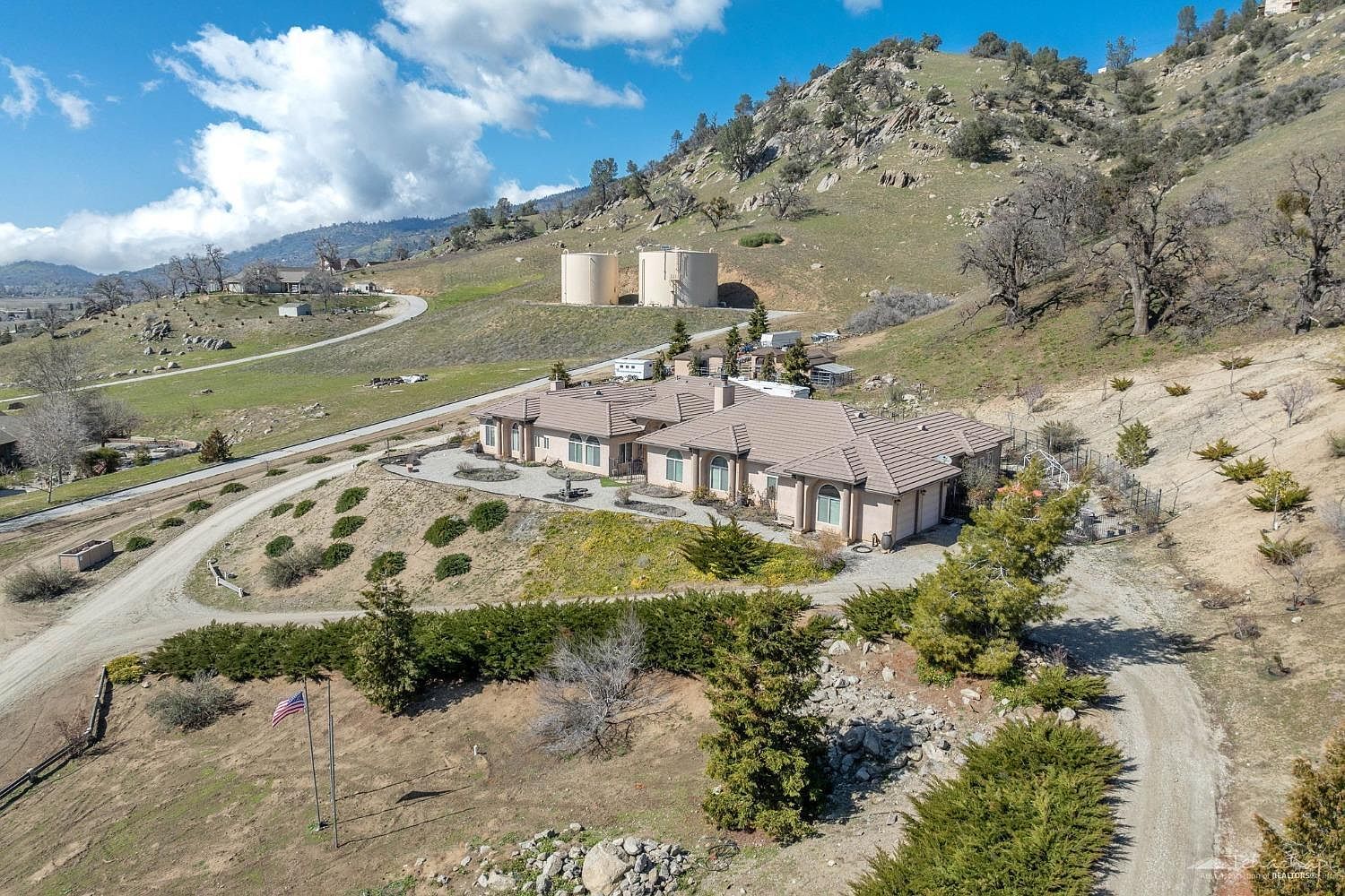 26551 Cumberland Rd Tehachapi, CA 93561 - Thumbnail 5