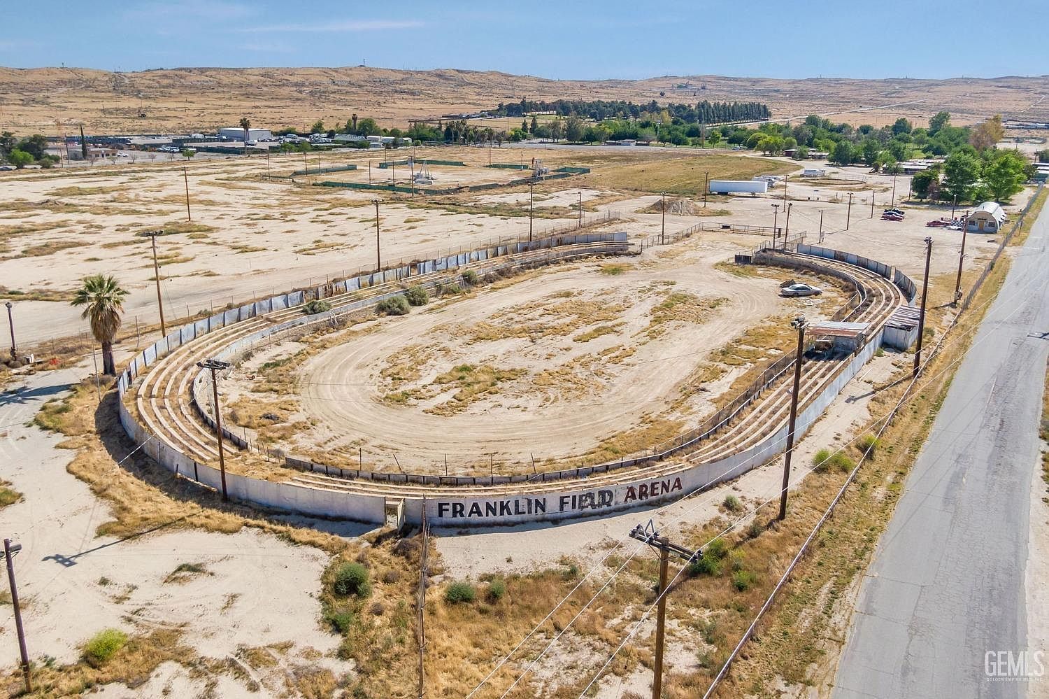 116 W Ash St Taft, CA 93268 - Thumbnail 5