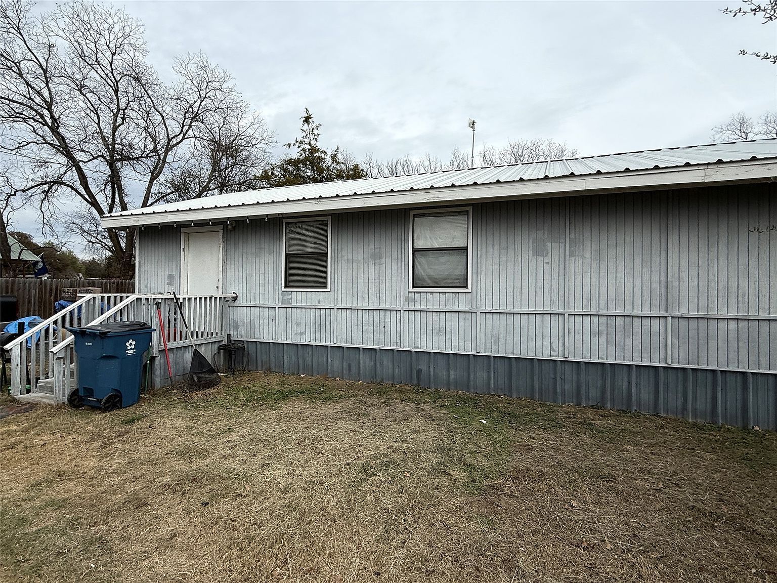 217 NE 2nd St Cross Plains, TX 76443 - Thumbnail 5