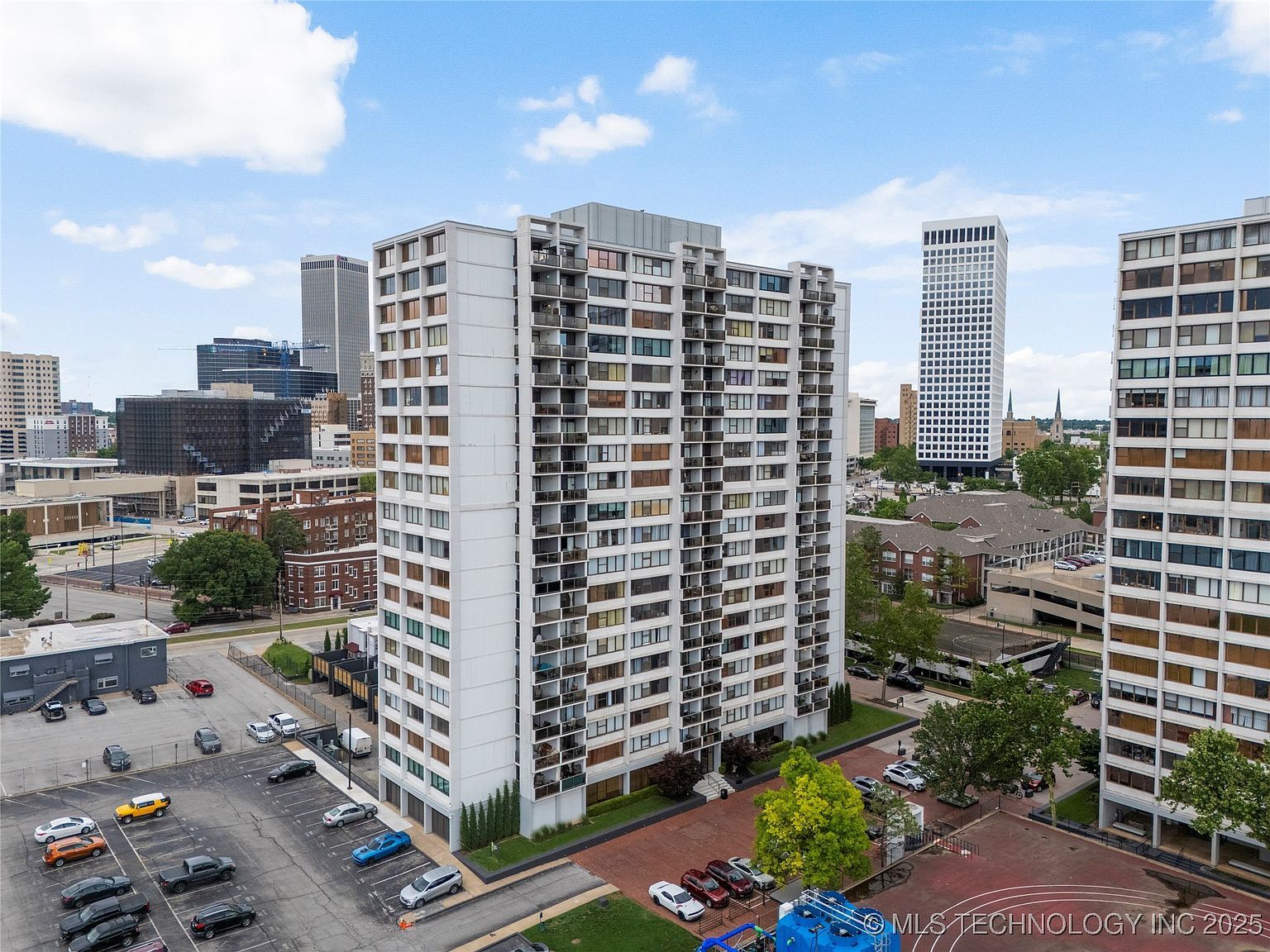 450 W 7th St APT 1101 Tulsa, OK 74119 - Thumbnail 5