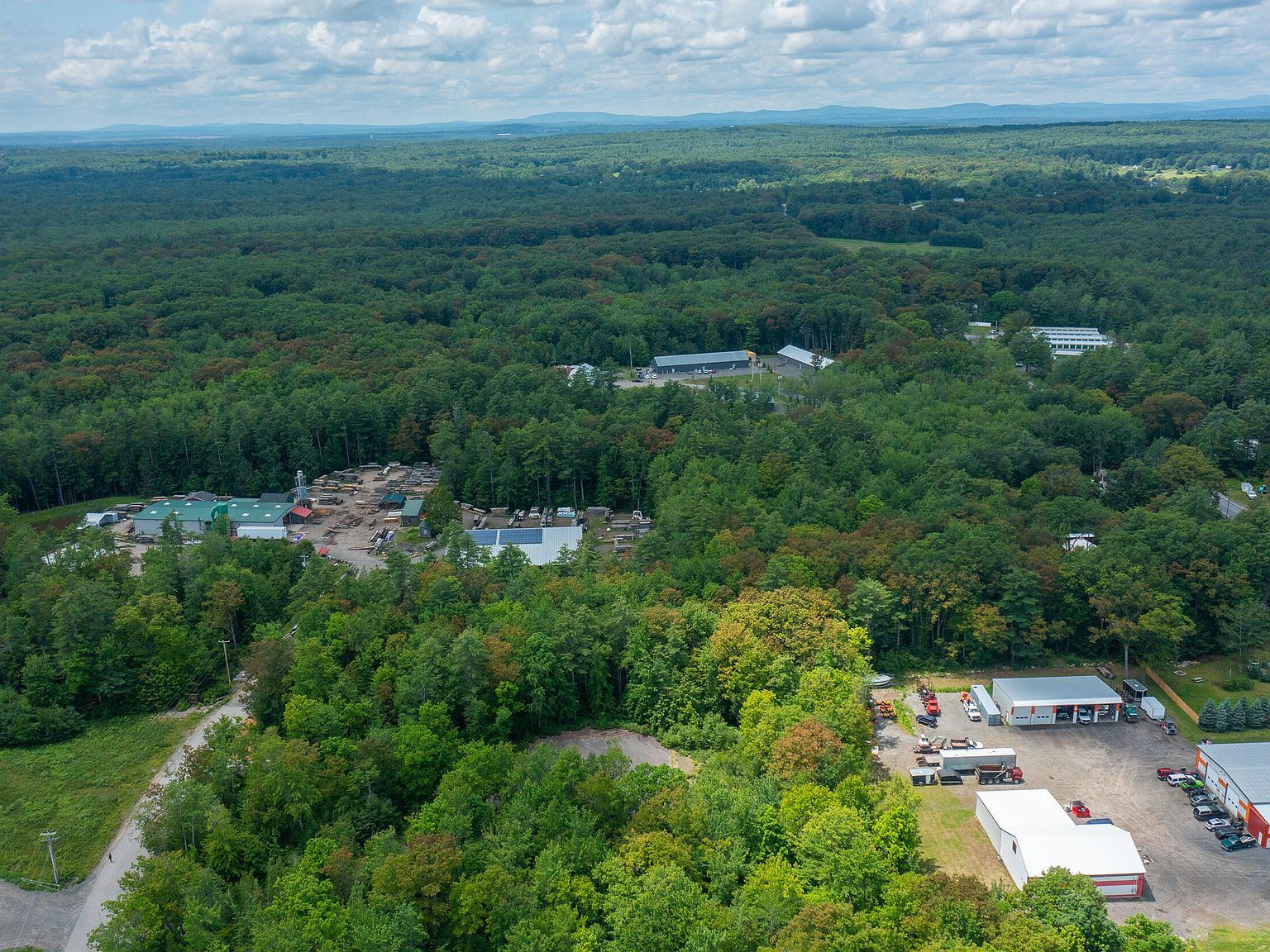 24 Commercial Dr Berwick, ME 03901 - Thumbnail 5