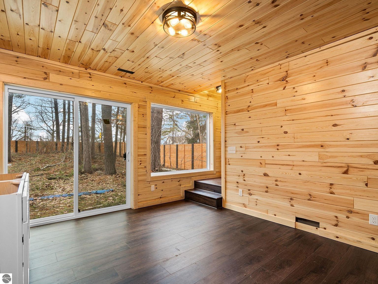 602 S King St Lake City, MI 49651 - Thumbnail 5
