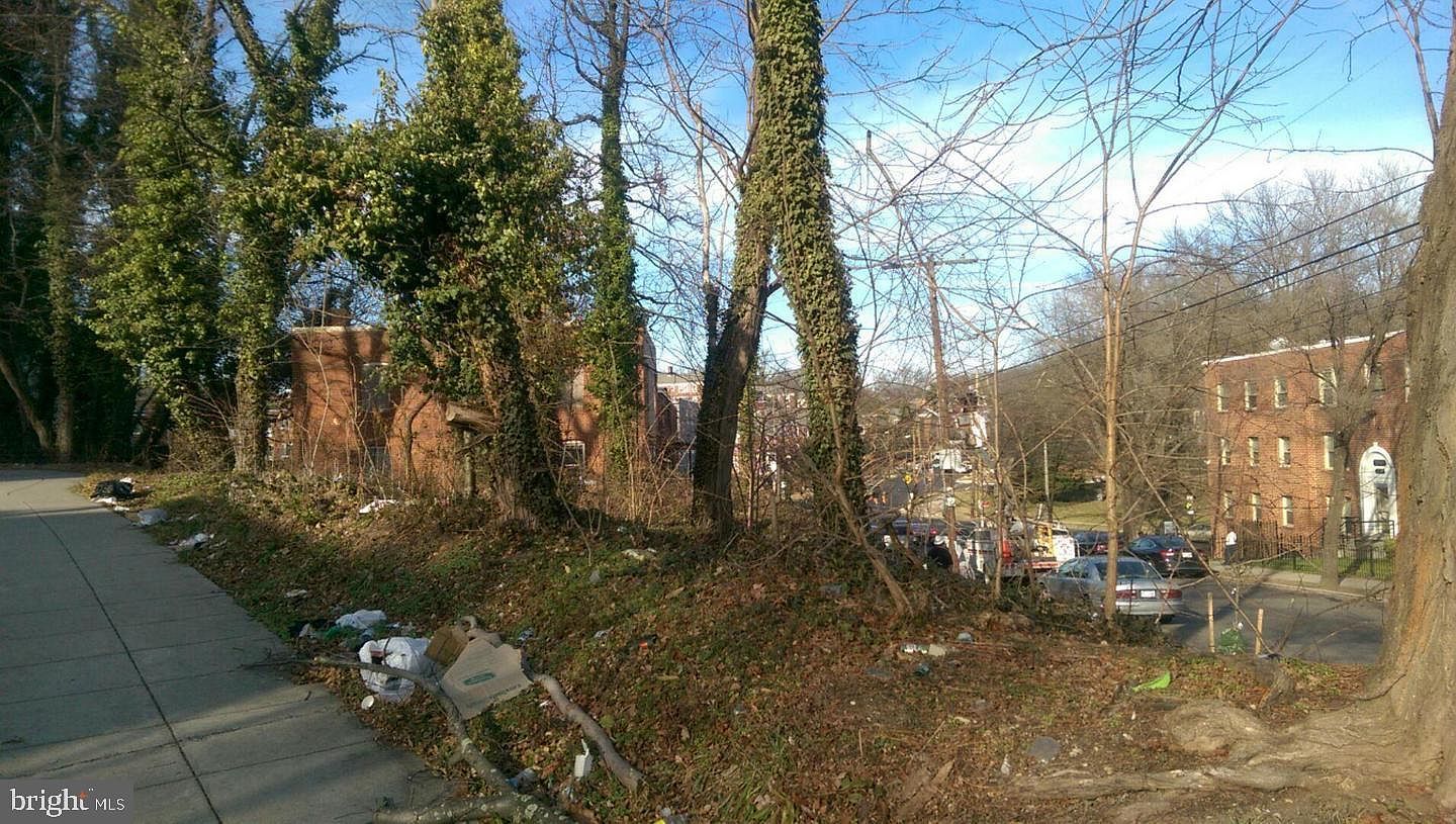 2913 30th St SE Washington, DC 20020  | Multi Family