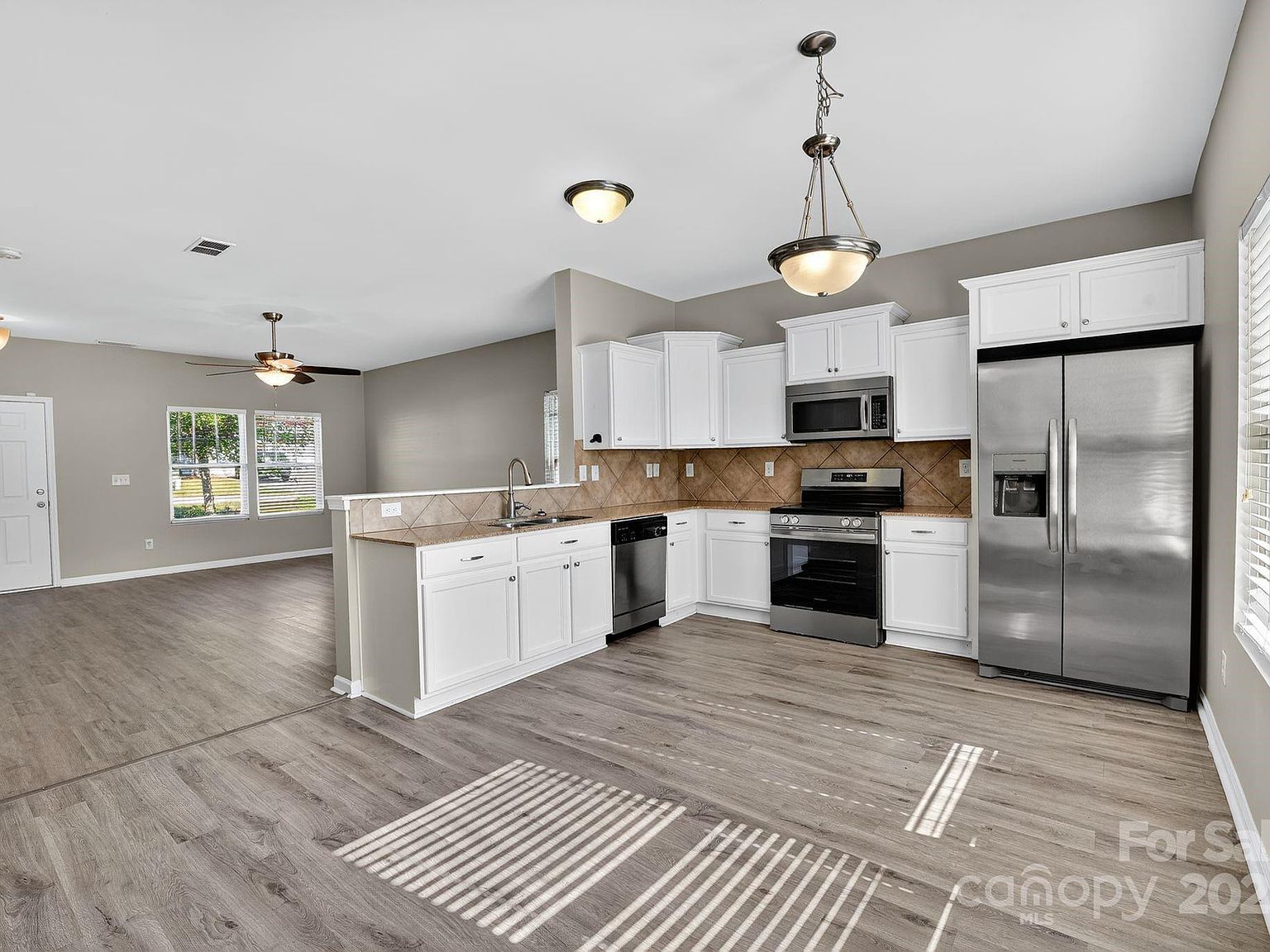 557 Sansberry Dr York, SC 29745 - Thumbnail 5