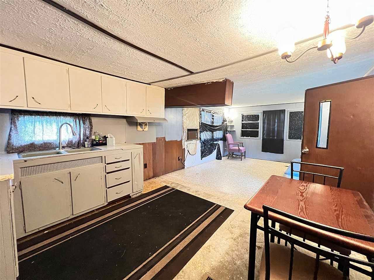 326 S 25th St New Castle, IN 47362 - Thumbnail 5