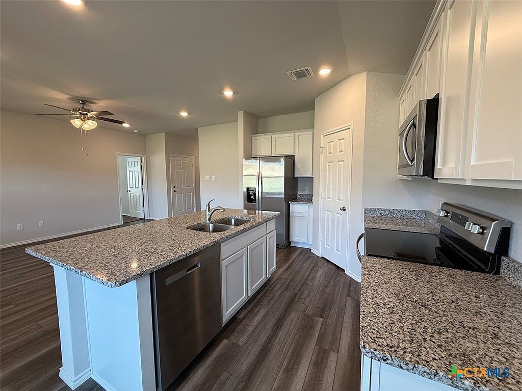 1426 Piedmont St Temple, TX 76504 - Thumbnail 5