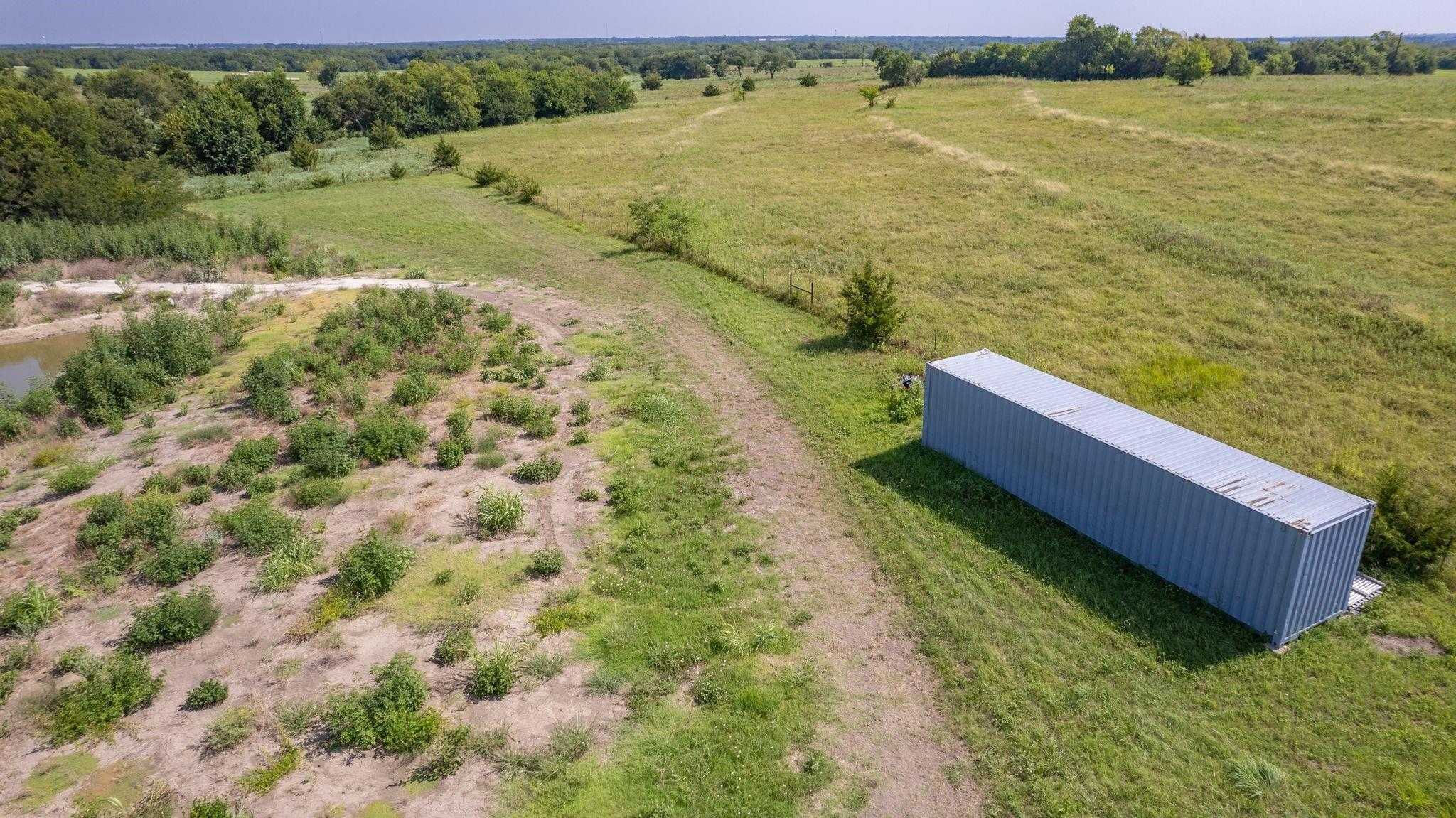 4088 County Road 1089, Celeste, TX, USA, 75423 - Thumbnail 5