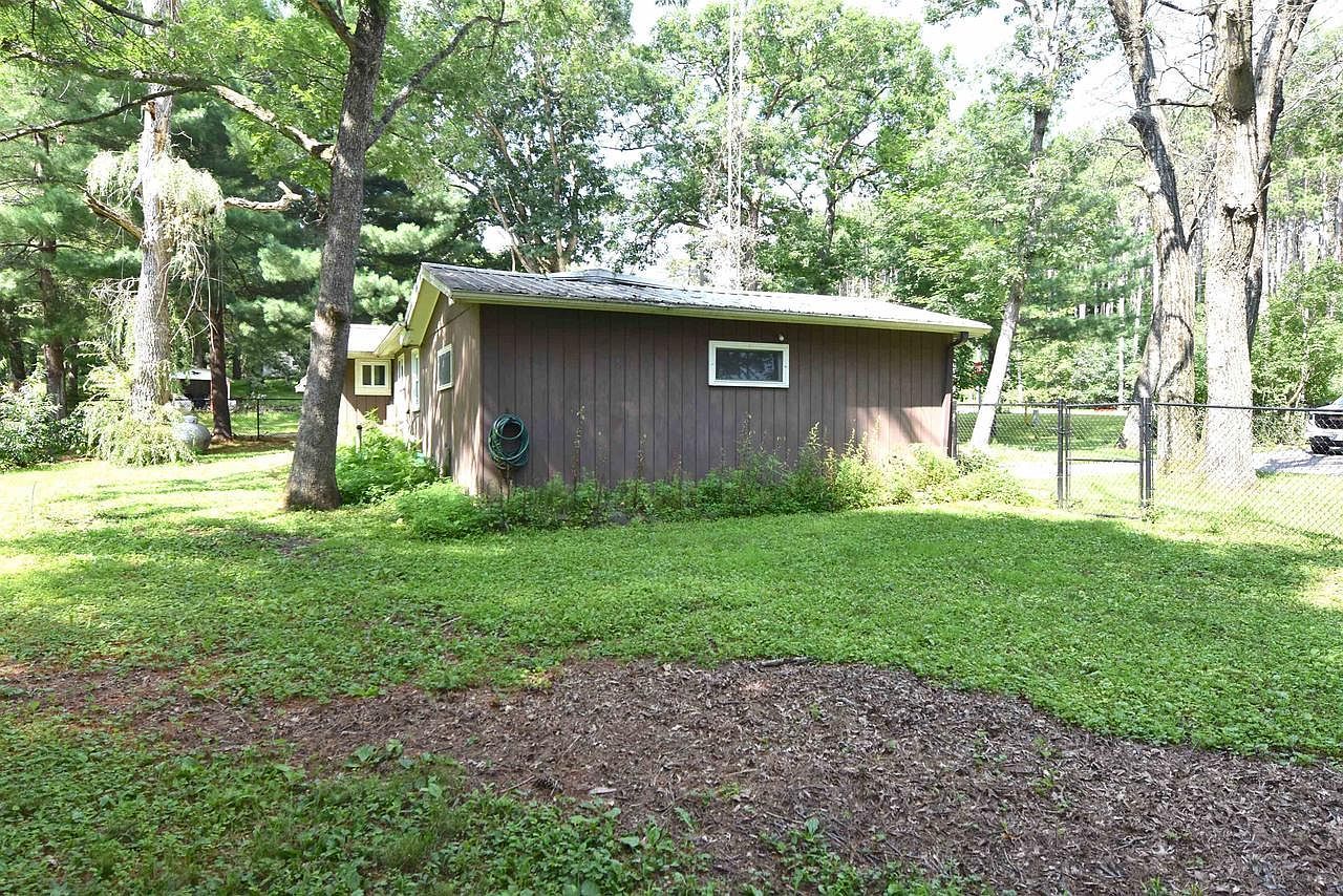 251 Indian Mound St Oxford, WI 53952 - Thumbnail 5