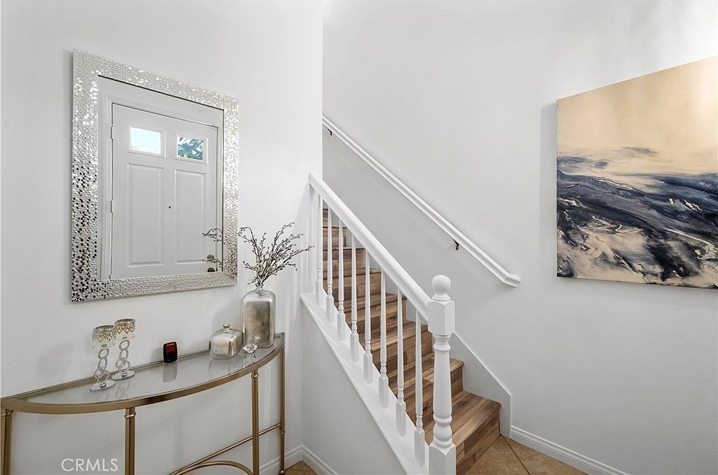 109 Jadestone Irvine, CA 92603 - Thumbnail 5