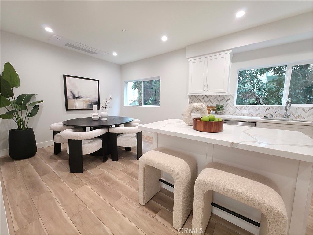 1821 1/2 Westholme 1/2 Ave Los Angeles, CA 90025 - Thumbnail 5