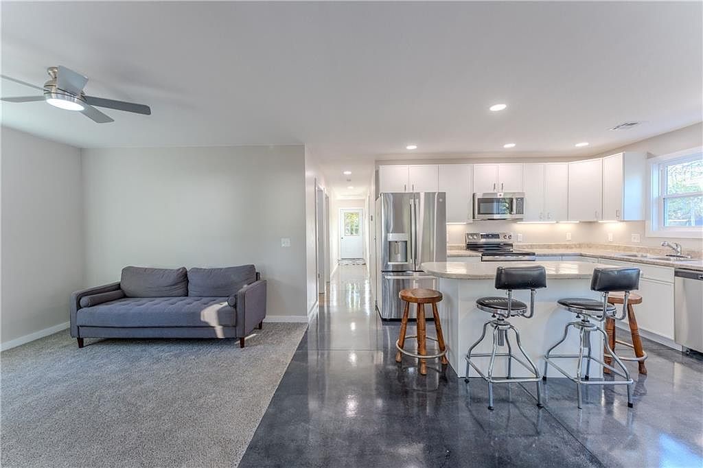 217 N 17th St Fredonia, KS 66736 - Thumbnail 5