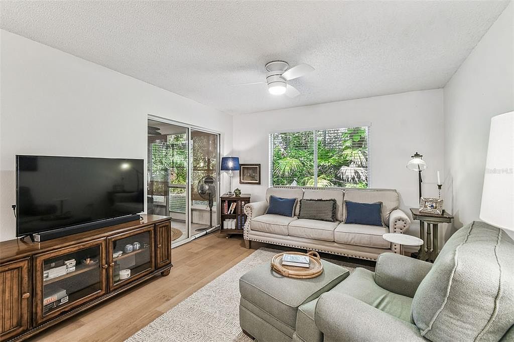 6531 Remus Dr New Port Richey, FL 34653 - Thumbnail 5