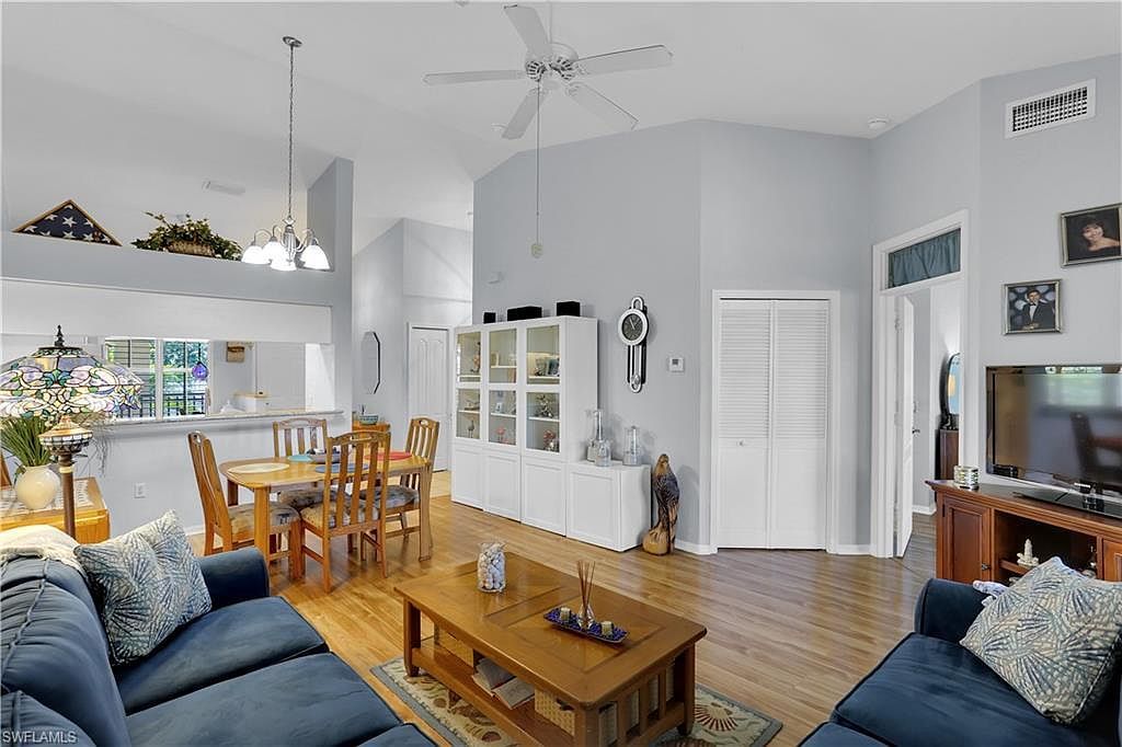 338 Newport Dr APT 1807 Naples, FL 34114 - Thumbnail 5