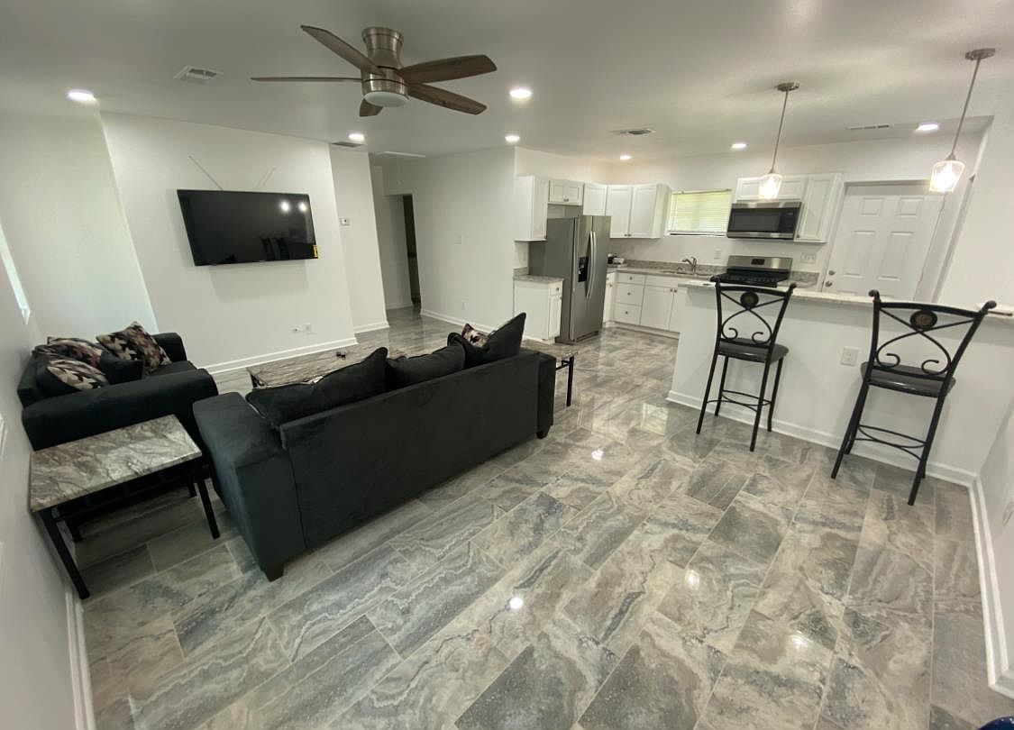 943 N Manassas St Memphis, TN 38107 - Thumbnail 5