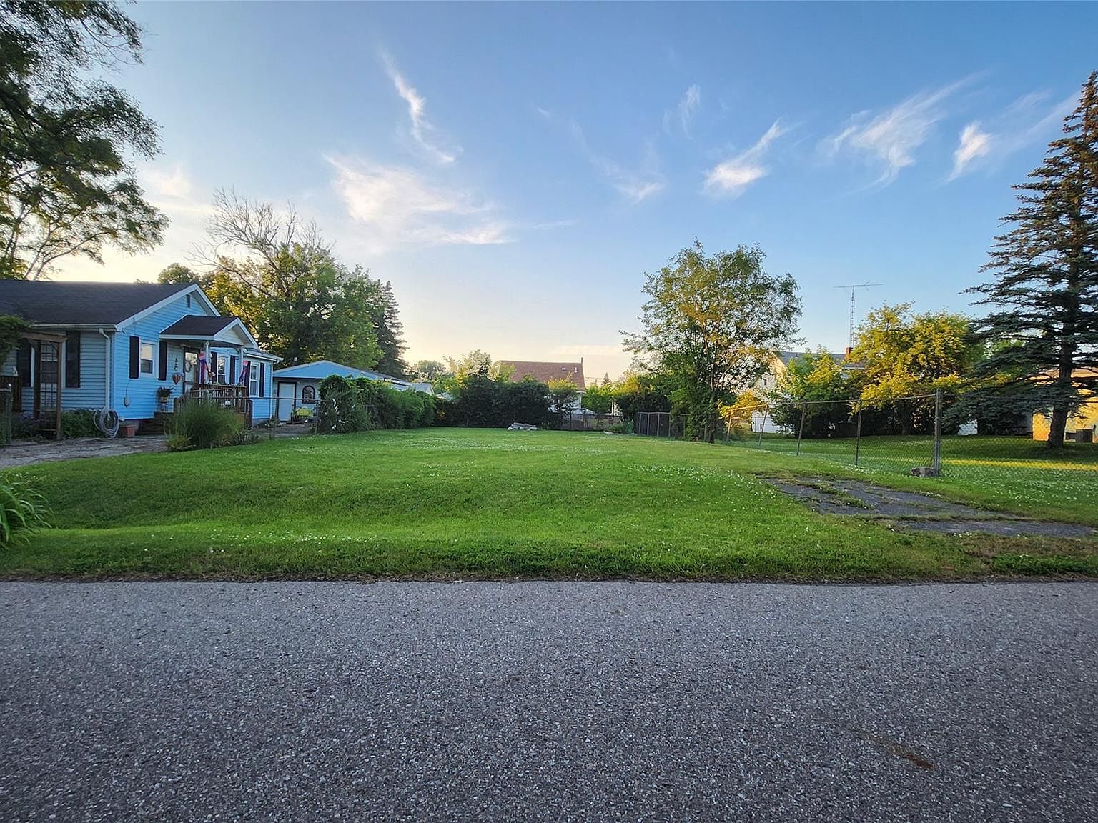 1497 Williamson Ave E Burton, MI 48529  | Land/Lot