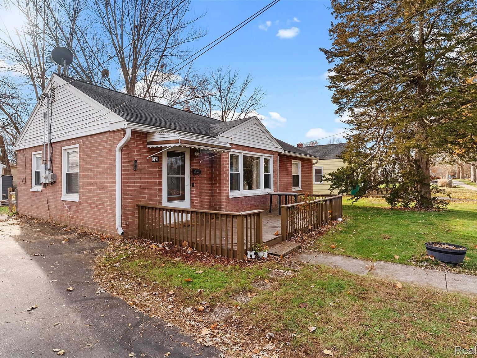 821 Ryan St Owosso, MI 48867 - Thumbnail 5