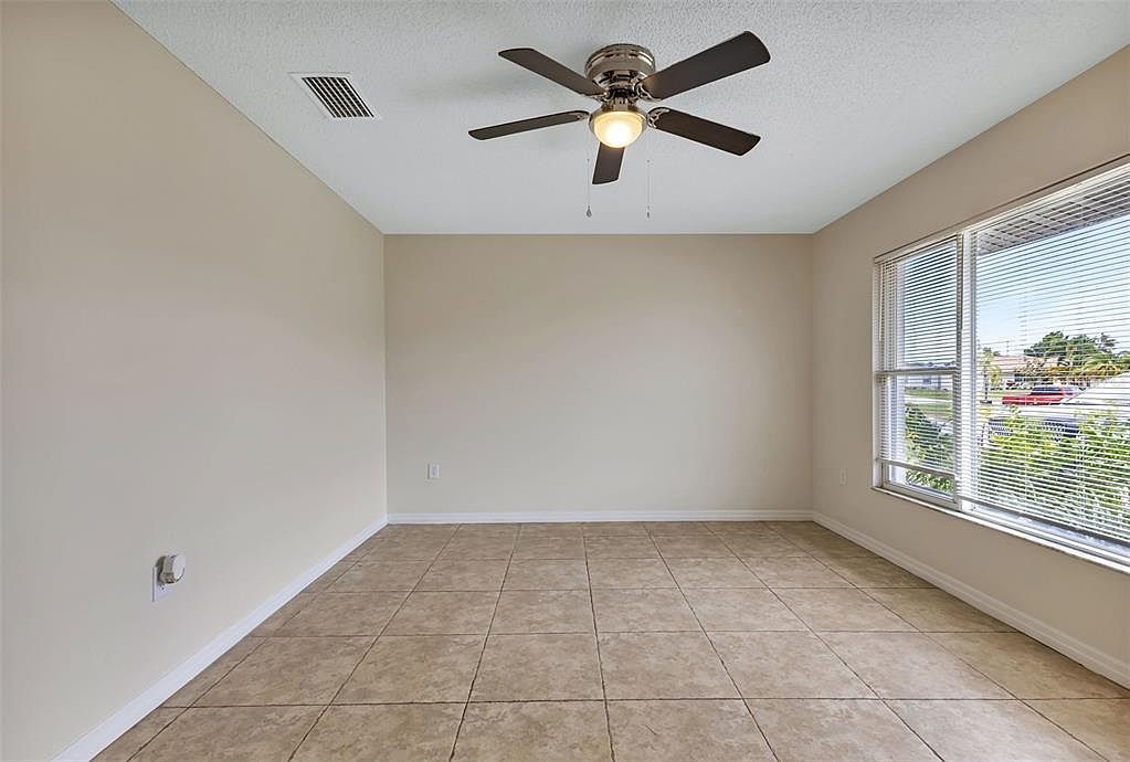 184 Garden Ave NW Port Charlotte, FL 33952 - Thumbnail 5