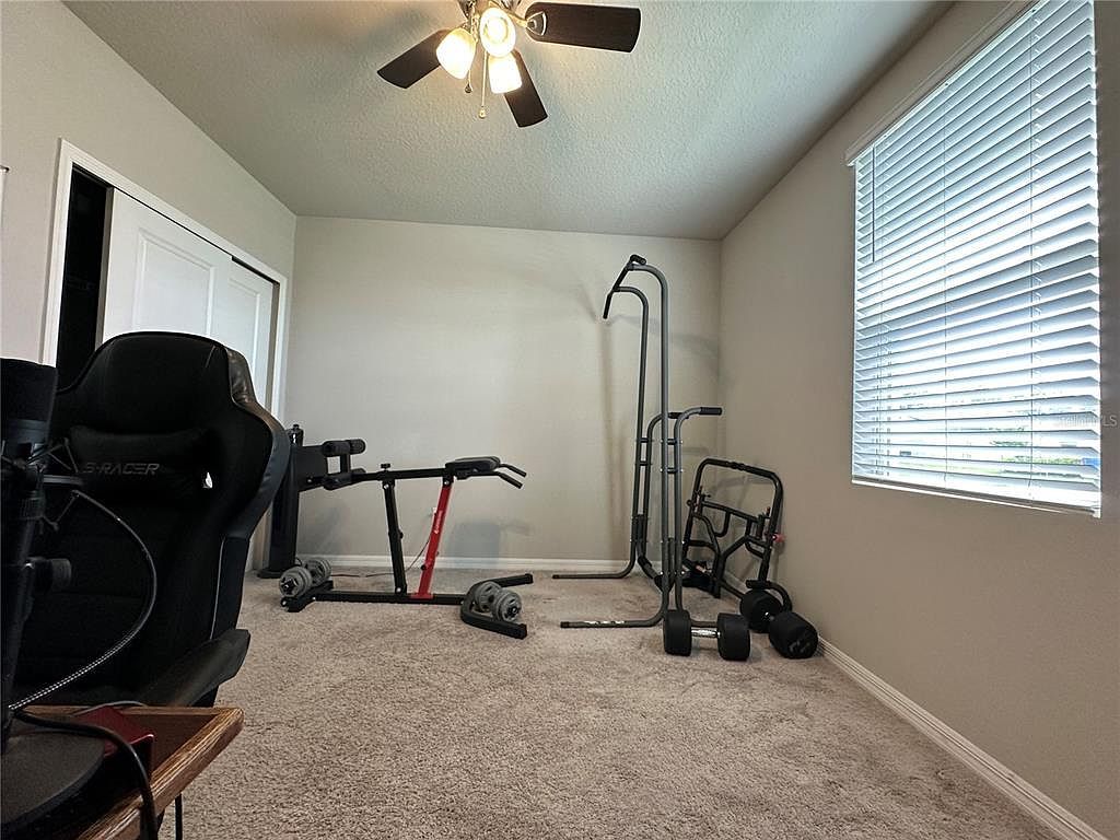 219 Lovely Ct Plant City, FL 33566 - Thumbnail 5