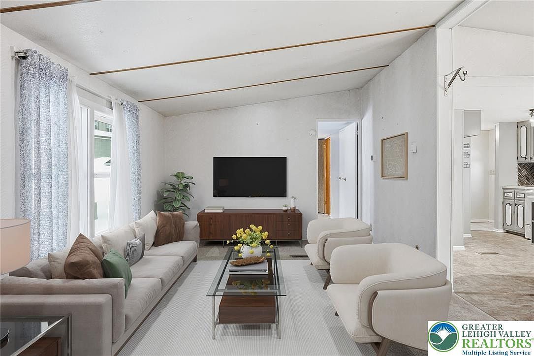 84 Linda Dr Walnutport, PA 18088 - Thumbnail 5