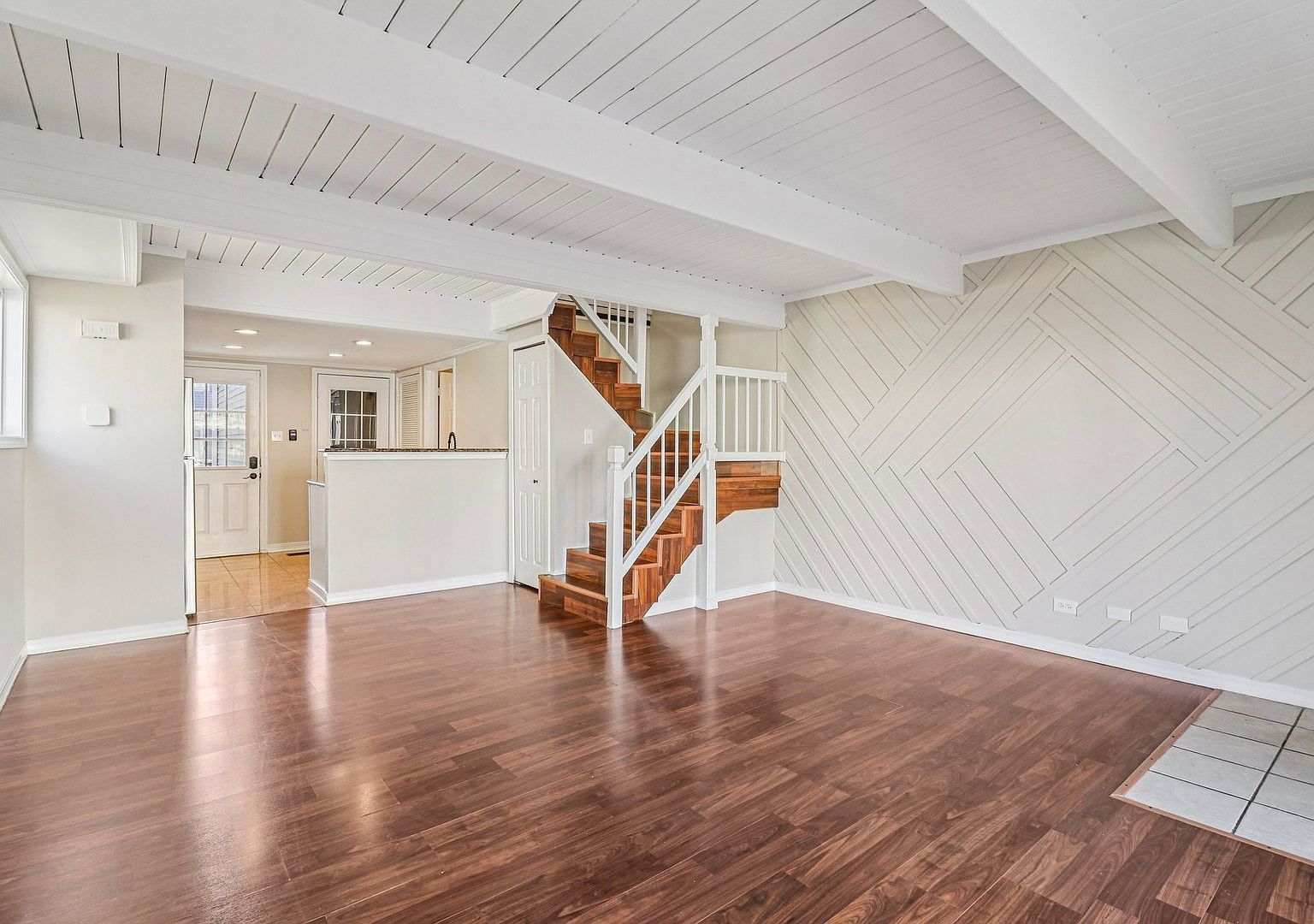 452 Meadow Green Ln Round Lake Beach, IL 60073 - Thumbnail 5