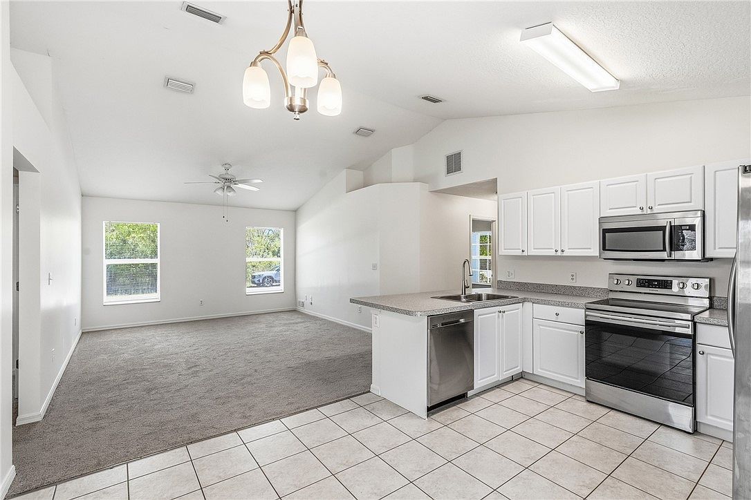 204 14th St SW Vero Beach, FL 32962 - Thumbnail 5