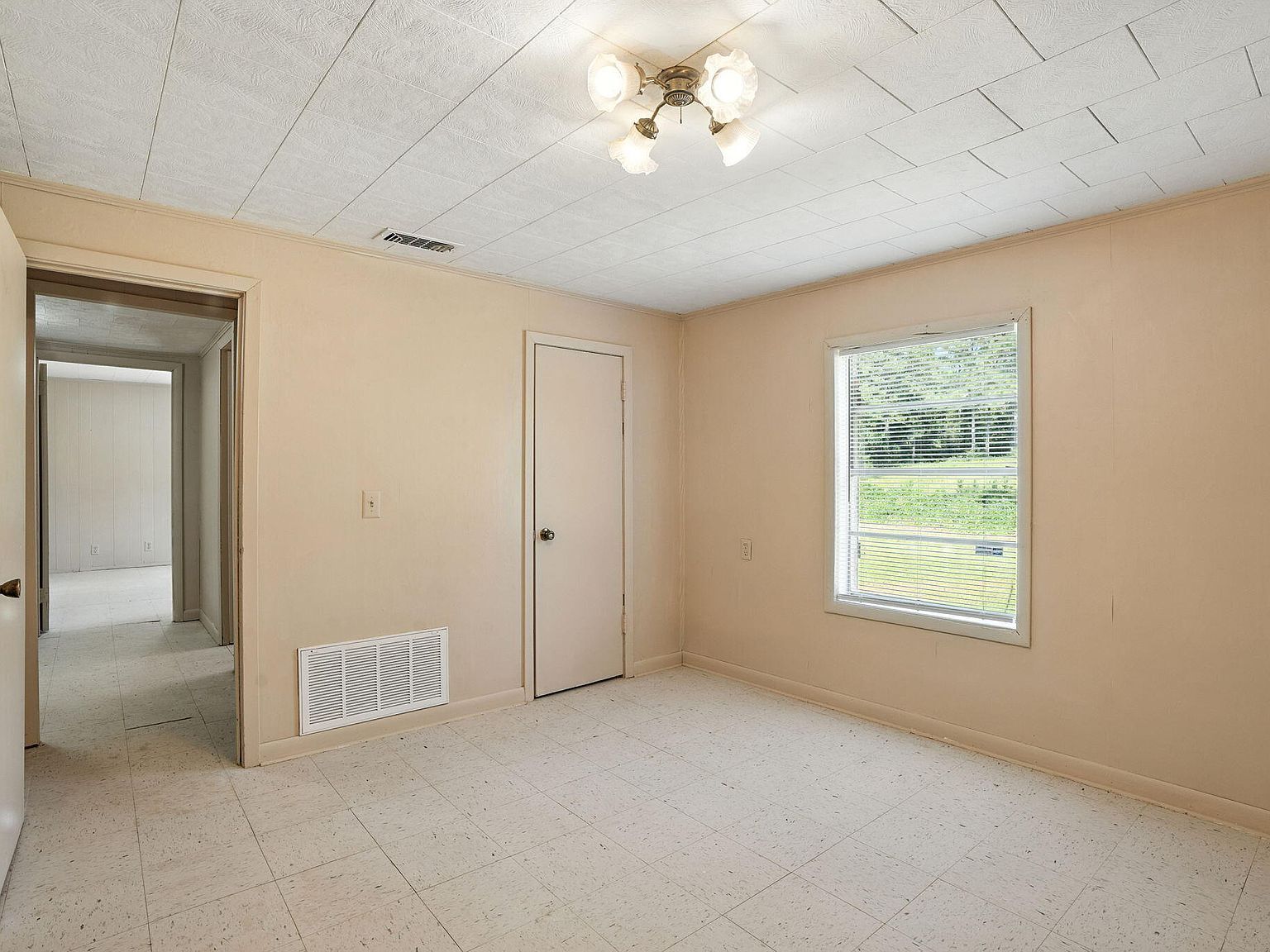 862 & 864 Highway 15 Stringer, MS 39481 - Thumbnail 5