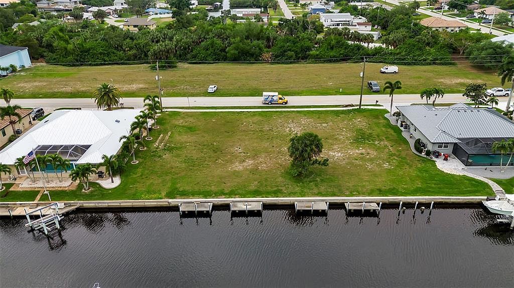 2818 & 2824 Magdalina Dr #21 Punta Gorda, FL 33950 - Thumbnail 5