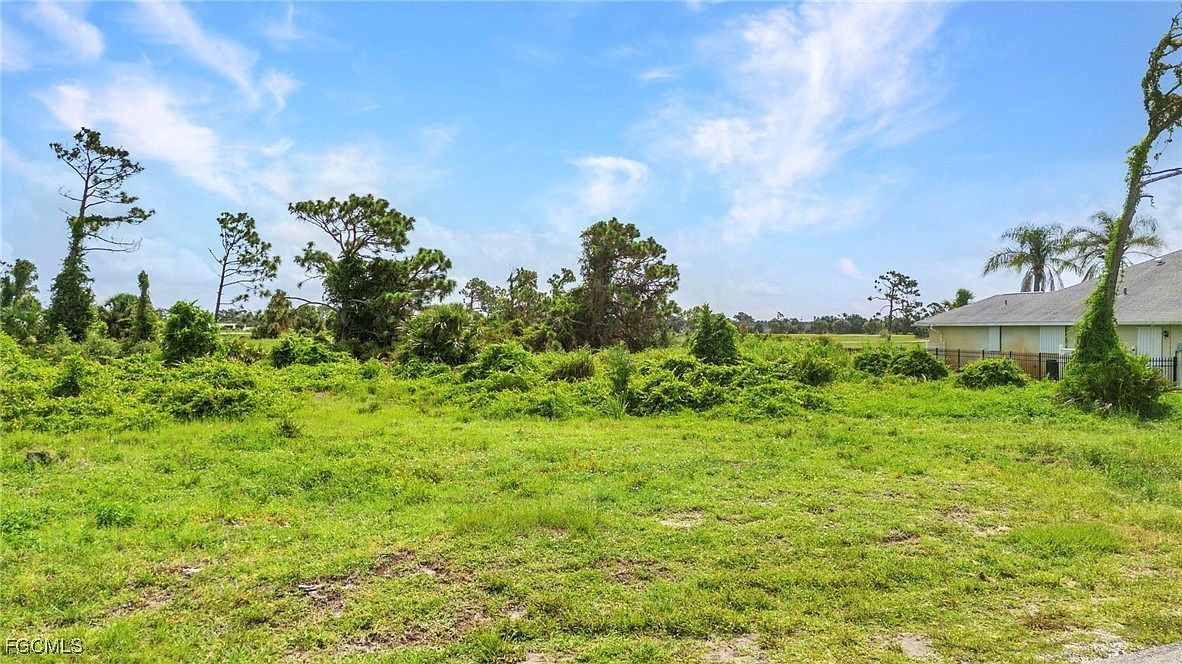 22 Or 24 Sportsman Pl Rotonda West, FL 33947 - Thumbnail 5