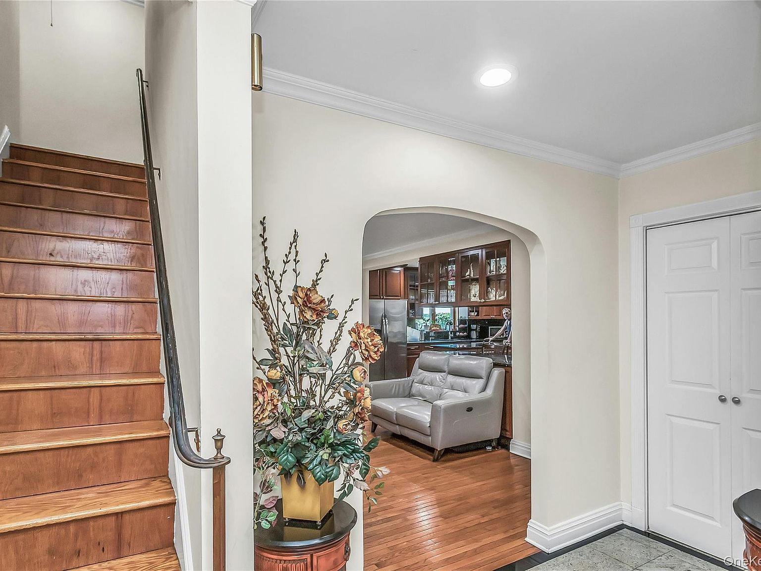 21404 33rd Ave Bayside, NY 11361 - Thumbnail 5
