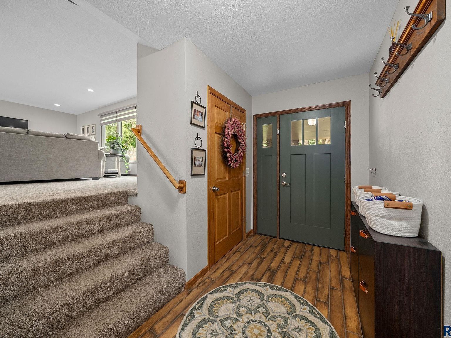 502 E Plum Creek Rd Sioux Falls, SD 57105 - Thumbnail 5