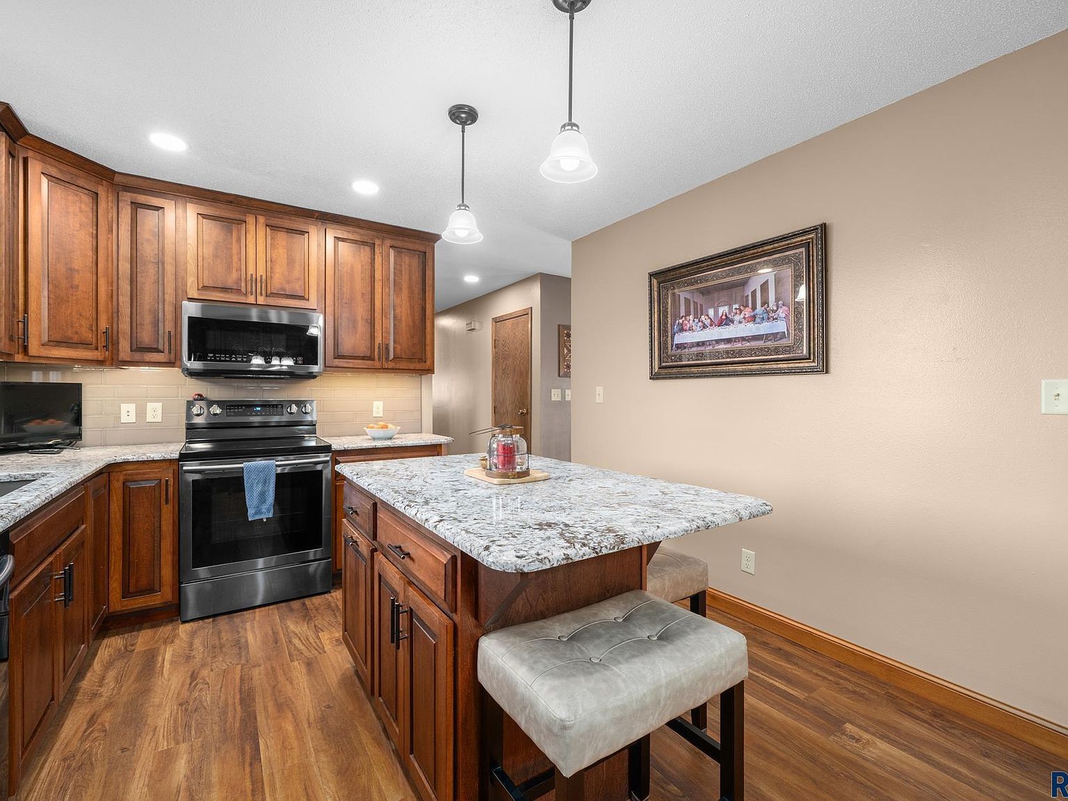 904 E 11th St Dell Rapids, SD 57022 - Thumbnail 5
