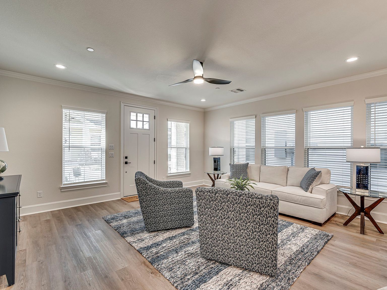 320 Woodside Trl Waxahachie, TX 75165 - Thumbnail 5