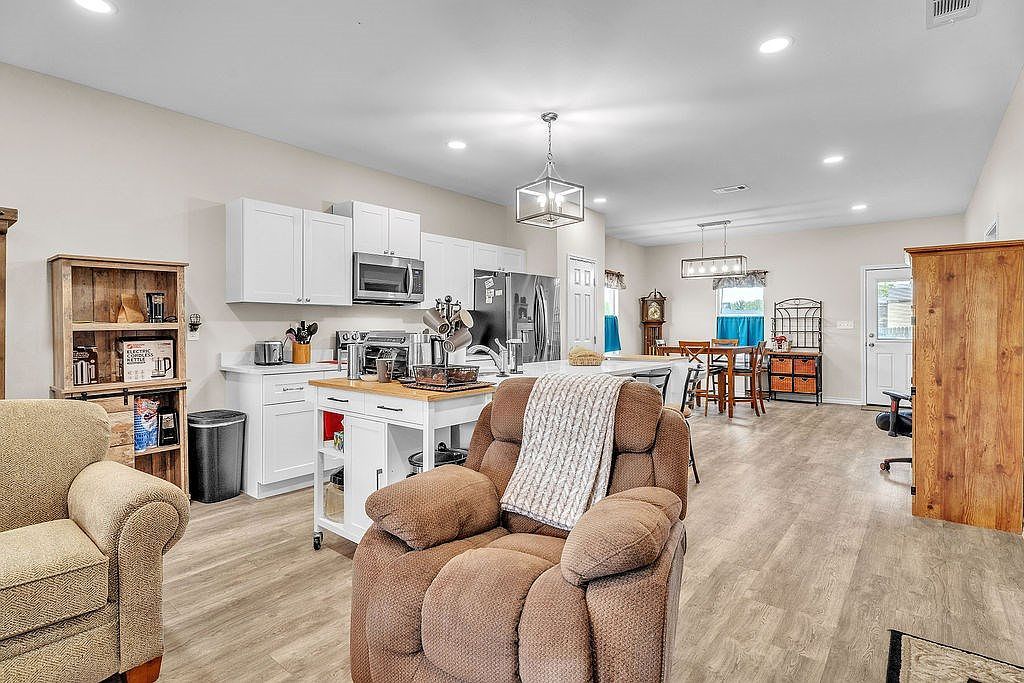 1404 Marijo Big Spring, TX 79720 - Thumbnail 5