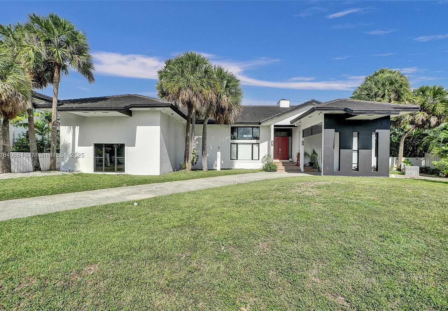 13724 SW 92nd Ct Miami, FL 33176 - Thumbnail 5