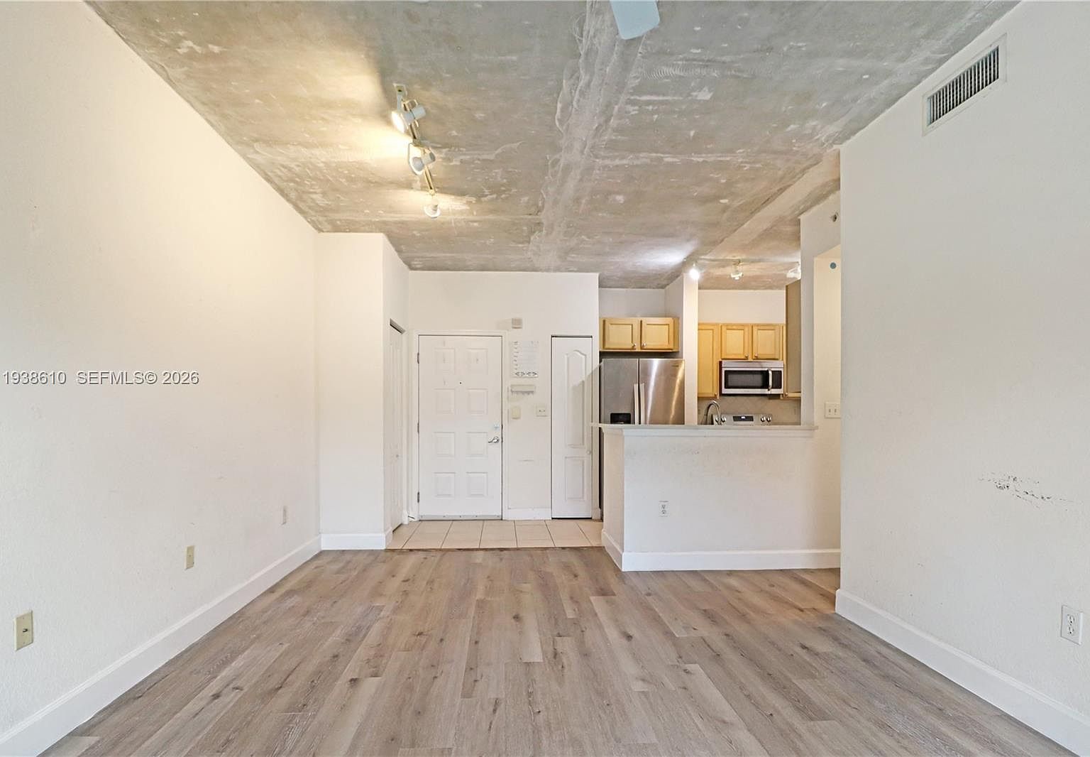 6001 SW 70th St APT 249 South Miami, FL 33143 - Thumbnail 5