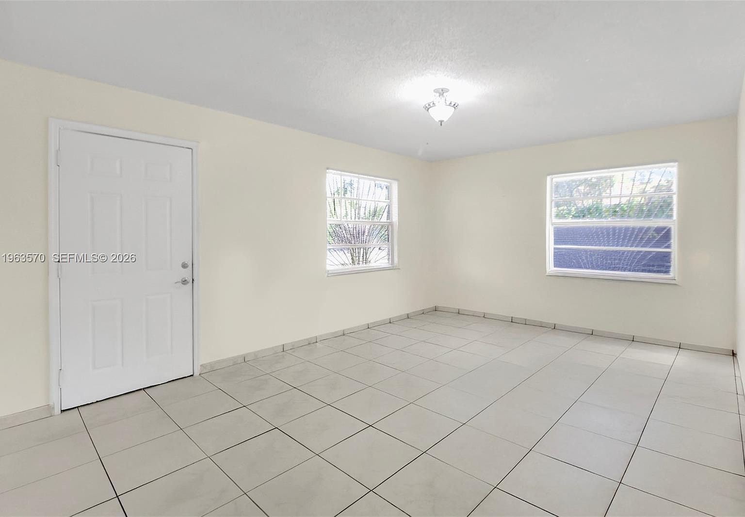 11324 SW 187th Ter Miami, FL 33157 - Thumbnail 5