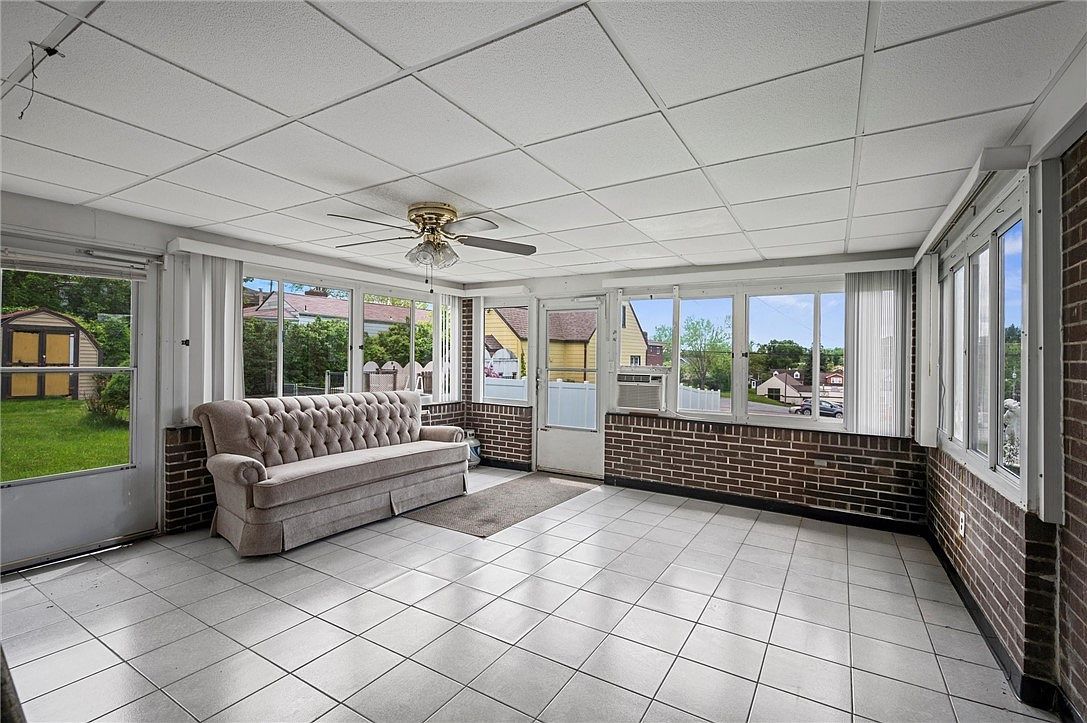 2750 Ohio St Bethel Park, PA 15102 - Thumbnail 5