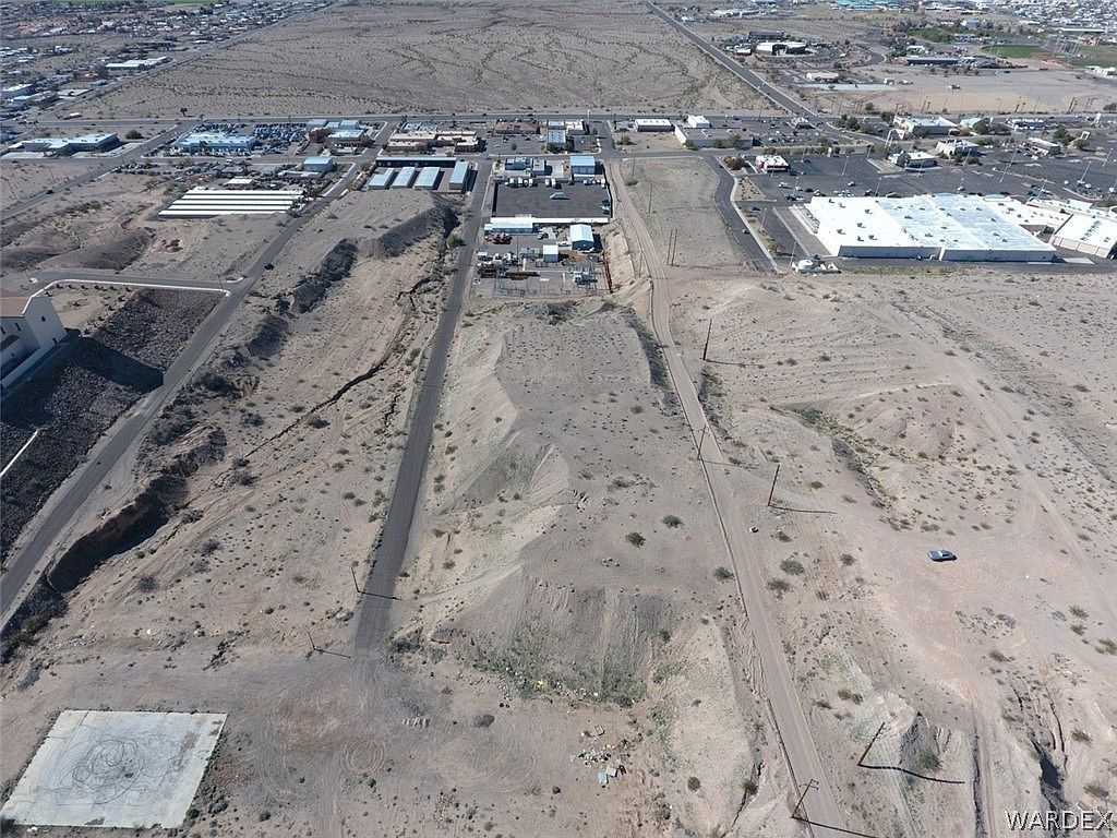 1642 Black Mountain Rd Bullhead City, AZ 86442 - Thumbnail 5