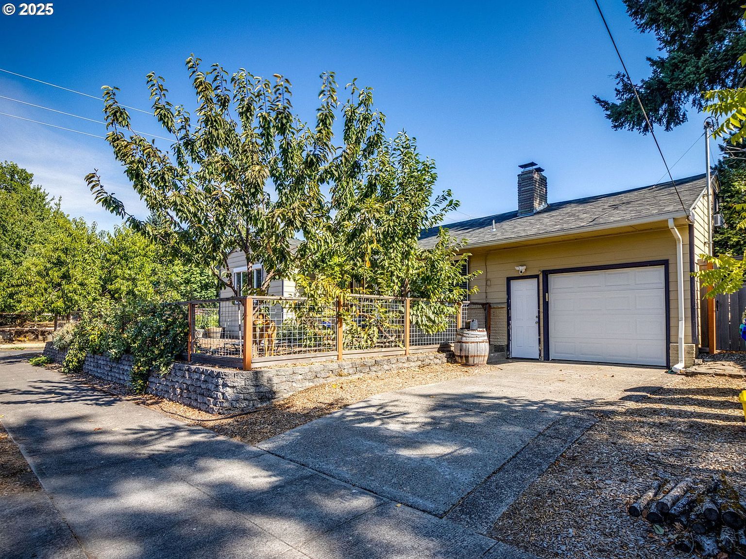 5425 N Syracuse St Portland, OR 97203 - Thumbnail 5