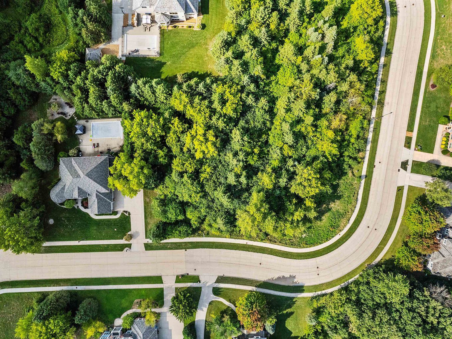 Quail Run Dr #33 Oshkosh, WI 54904 - Thumbnail 5