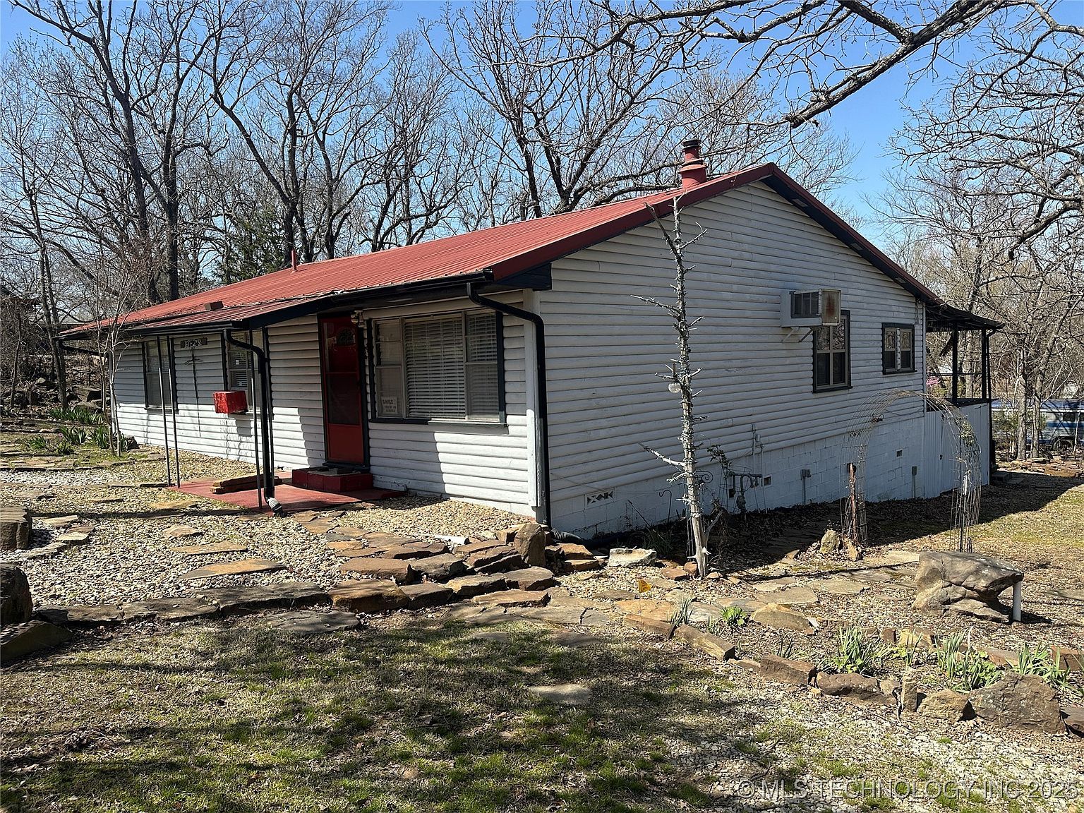 167 E 2nd St Eufaula, OK 74432 - Thumbnail 5