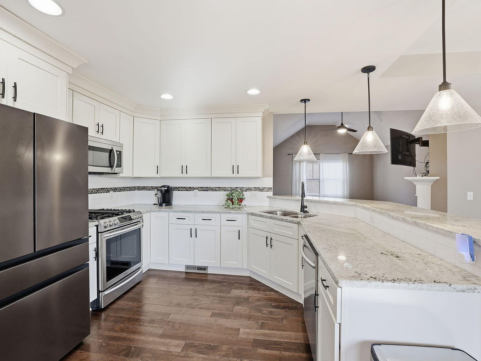 7394 Pfizer Dr Ooltewah, TN 37363 - Thumbnail 5