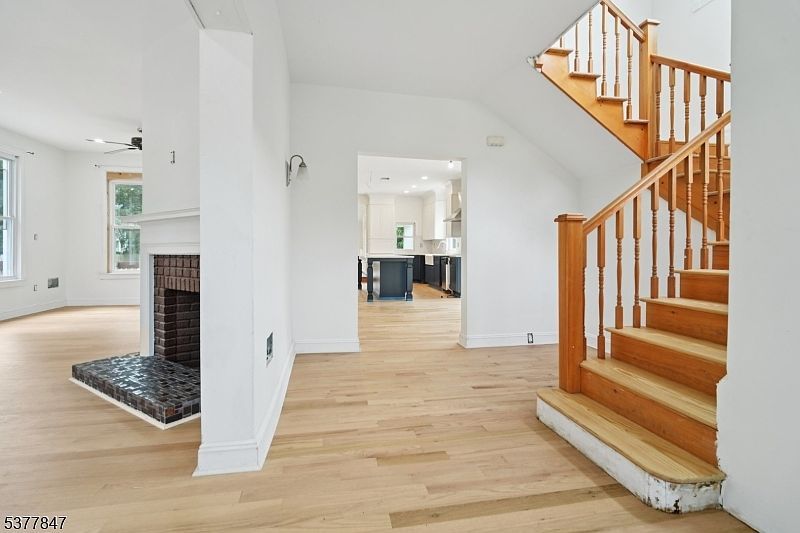 408 Heywood Ave Orange, NJ 07050 - Thumbnail 5