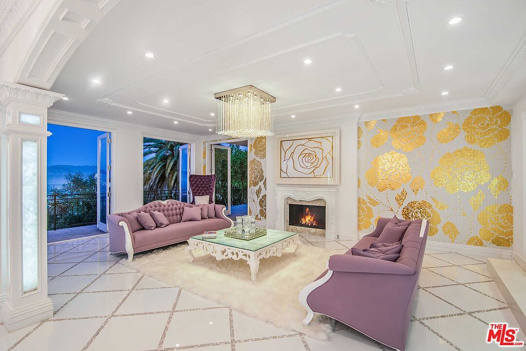 12063 Crest Ct Beverly Hills, CA 90210 - Thumbnail 5