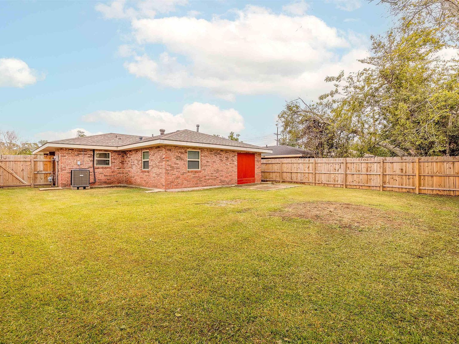 520 Ashlawn St Houma, LA 70363 - Thumbnail 5