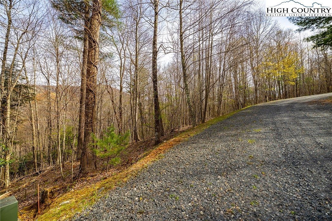 15 Bluff Canyon Dr West Jefferson, NC 28694 - Thumbnail 5