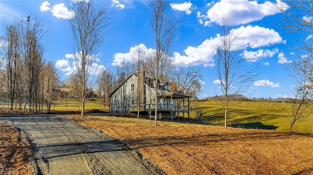 553 Graybeal Calloway Dr West Jefferson, NC 28694 - Thumbnail 5